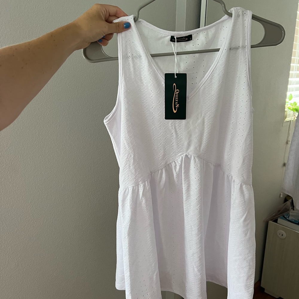 AMAZON white tank - Picture 8 of 8